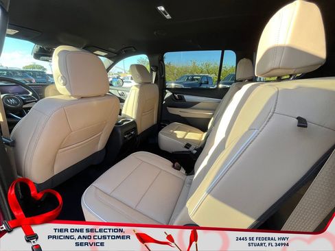 New 2026 Buick Enclave Preferred image 13