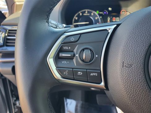 Used 2025 Acura RDX SH-AWD image 25