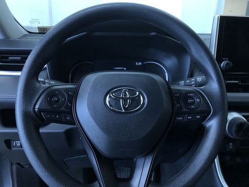 Used 2025 Toyota RAV4 LE image 24