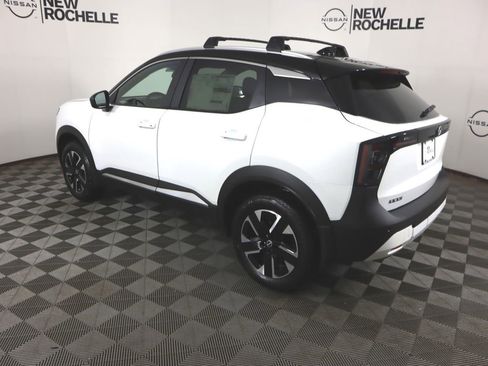 New 2026 Nissan Kicks SV w/ Cold Weather Package image 8