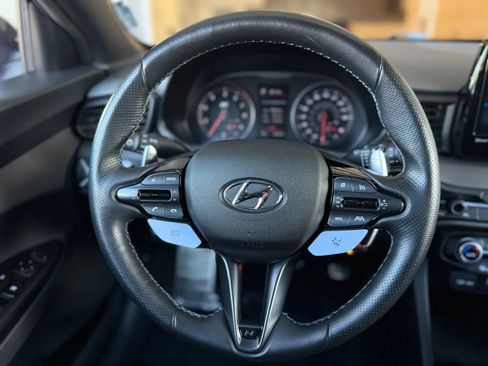 Used 2022 Hyundai Veloster N FWD image 23