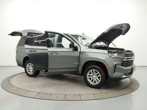 Used 2024 Chevrolet Tahoe LT image 9