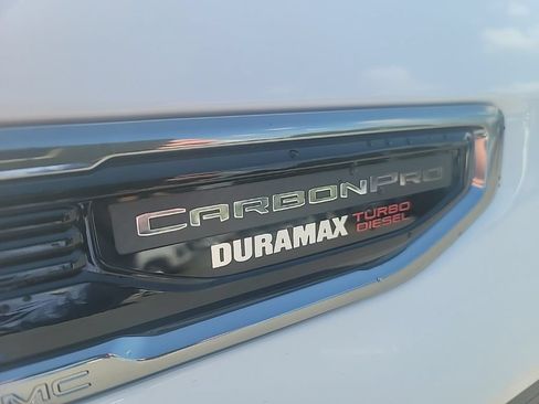 Used 2025 GMC Sierra 1500 AT4 w/ AT4 Premium Package AWD/4WD image 11