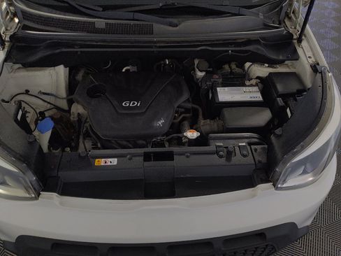 Used 2016 Kia Soul FWD image 30
