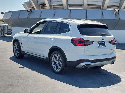 Used 2023 BMW X3 xDrive30i w/ Premium Package AWD/4WD image 2