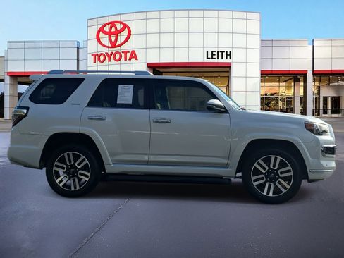 Certified 2022 Toyota 4Runner Limited image 4