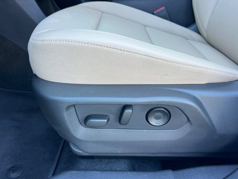 Used 2026 Buick Envision Preferred AWD/4WD image 13