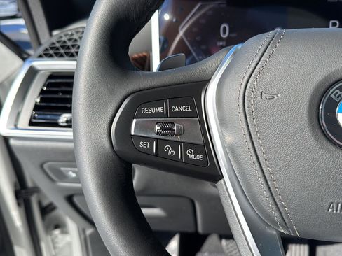 New 2026 BMW X5 xDrive40i w/ Climate Comfort Package image 18