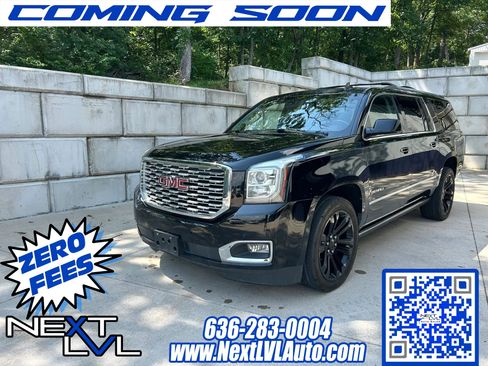 Used 2020 GMC Yukon XL Denali w/ Denali Ultimate Package AWD/4WD image 1