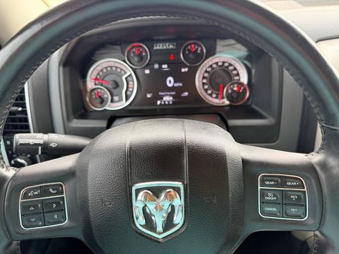 Used 2019 RAM 1500 Warlock AWD/4WD image 18