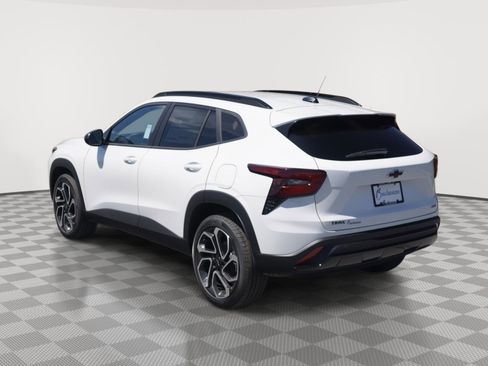New 2026 Chevrolet Trax RS FWD image 6