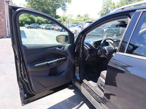 Used 2014 Ford Escape Titanium w/ Equipment Group 401A AWD/4WD image 19