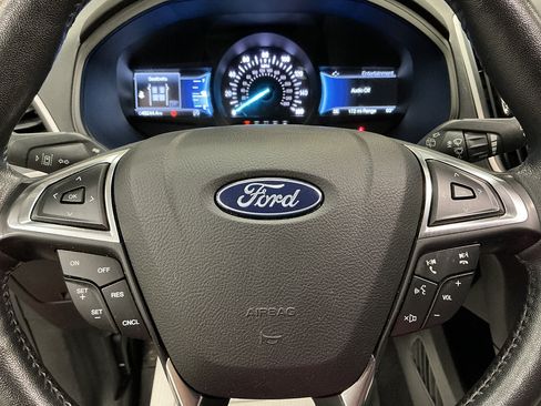 Used 2022 Ford Edge SEL w/ Convenience Package AWD/4WD image 13