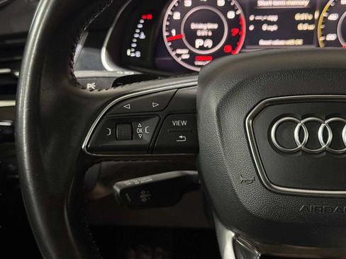 Used 2017 Audi Q7 3.0T Premium Plus w/ Premium Plus Package AWD/4WD image 18