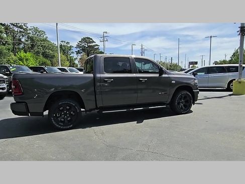 New 2026 RAM 1500 Express AWD/4WD image 33