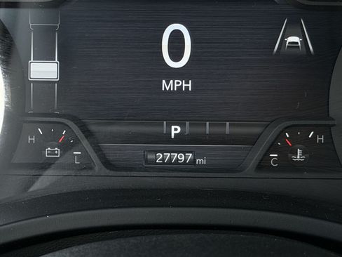Used 2025 RAM 1500 Warlock AWD/4WD image 21