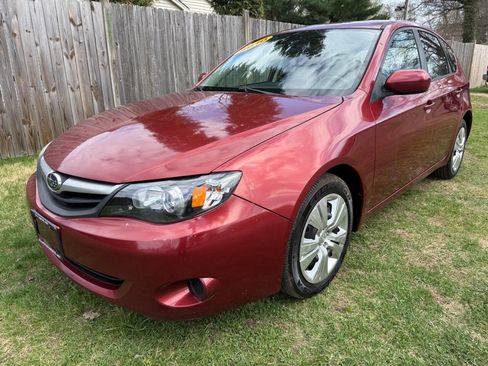Used 2010 Subaru Impreza 2.5i image 2