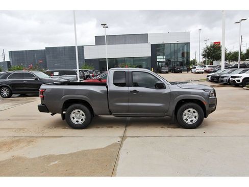 Used 2026 Nissan Frontier S RWD image 7