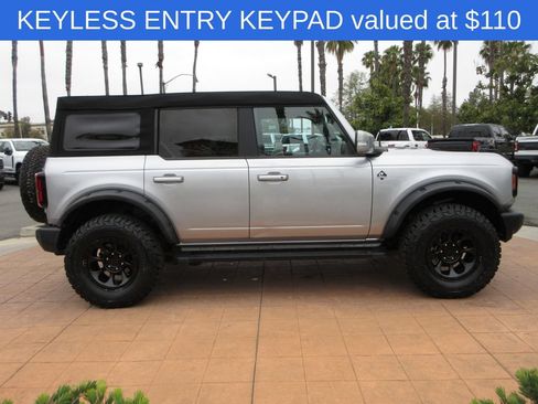 Used 2023 Ford Bronco Outer Banks AWD/4WD image 5