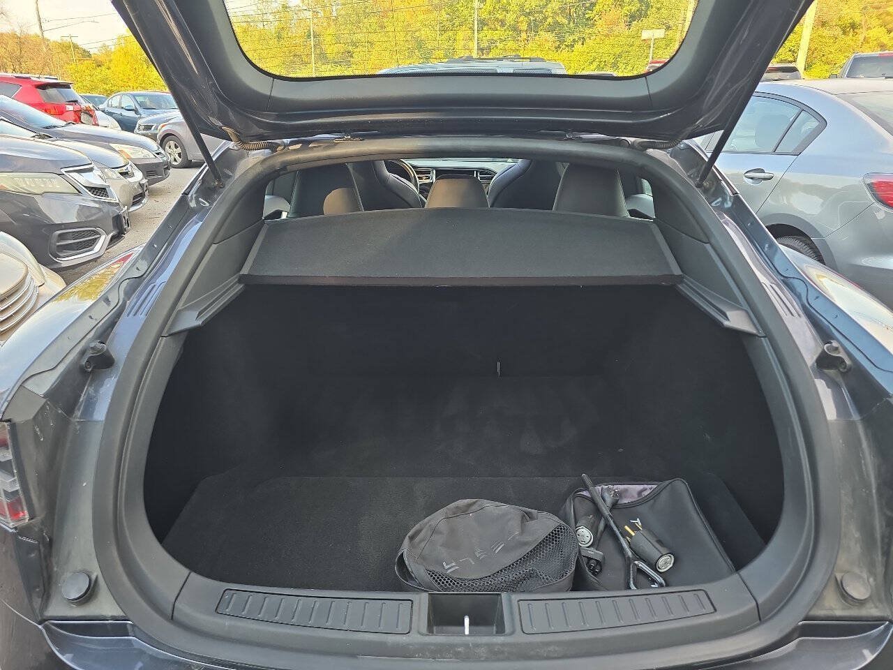 Used 2017 Tesla Model S 60 RWD image 15