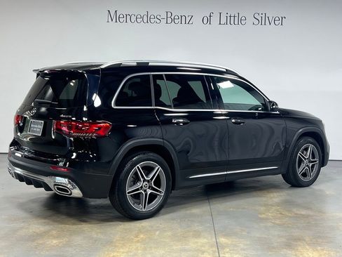Used 2022 Mercedes-Benz GLB 250 4MATIC image 6