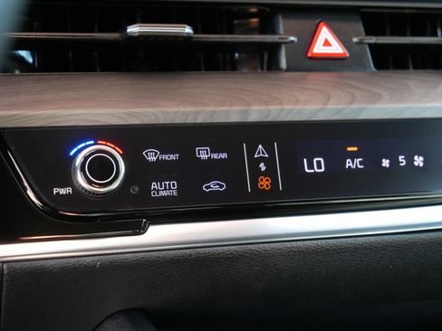 Certified 2023 Kia Sportage X-Pro Prestige image 23