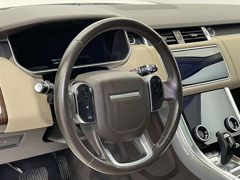Used 2019 Land Rover Range Rover Sport HSE image 4