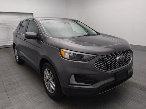 Used 2024 Ford Edge SEL image 13