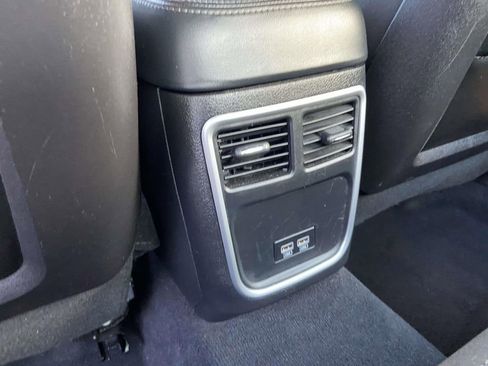 Used 2023 Dodge Charger GT image 10