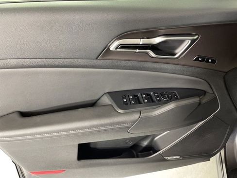 New 2026 Kia Sportage SX image 14