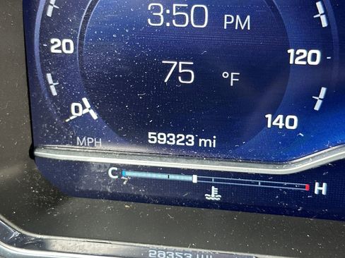 Used 2023 Chevrolet Silverado 1500 RST w/ Z71 Off-Road Package AWD/4WD image 24