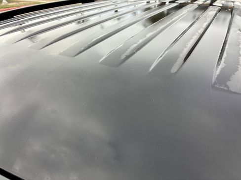 Used 2023 Ford Explorer XLT w/ Equipment Group 202A image 6