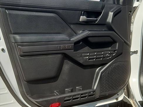 Certified 2025 Toyota Tacoma TRD Sport AWD/4WD image 10