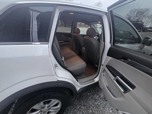 Used 2010 Saturn Vue XE image 10