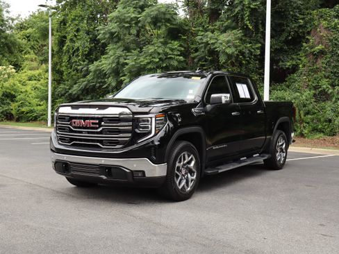 Used 2025 GMC Sierra 1500 SLT w/ SLT Premium Plus Package RWD image 5