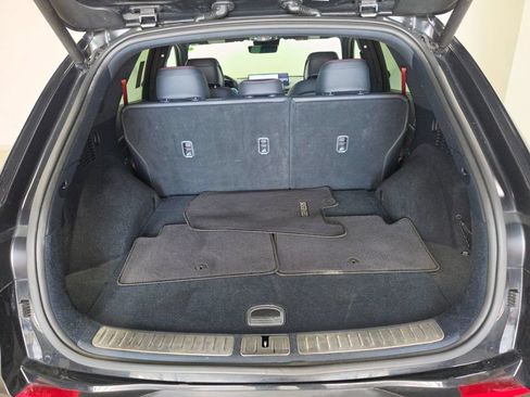 Used 2023 Genesis GV70 2.5T w/ Sport Prestige Package AWD/4WD image 3