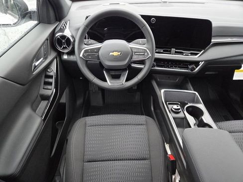 New 2026 Chevrolet Equinox LT w/ LPO, Floor Liner Package image 28