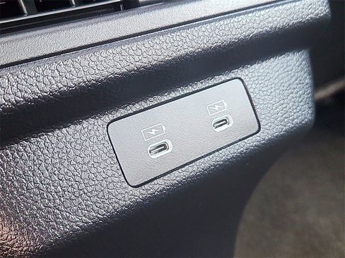 Certified 2024 Honda Accord Touring image 28