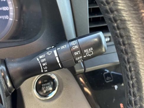 Used 2016 Toyota Sienna XLE w/ XLE Navigation Package FWD image 26