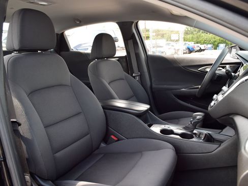 Used 2023 Chevrolet Malibu LT FWD image 22