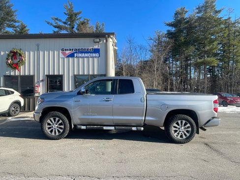 Used 2015 Toyota Tundra Limited w/ Limited Premium Package image 7