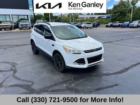 Used 2019 Ford Escape SE FWD image 6