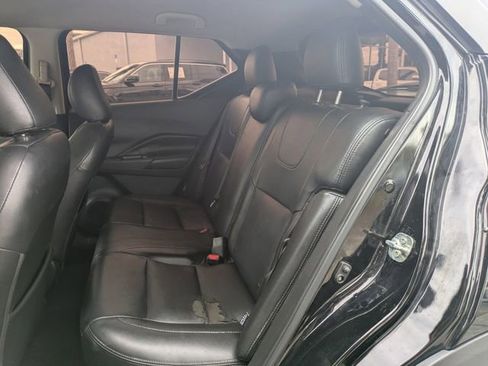 Used 2022 Nissan Kicks SV image 14