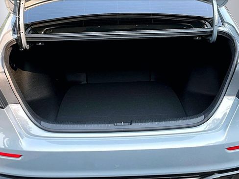 Used 2025 Honda Accord Sport image 25