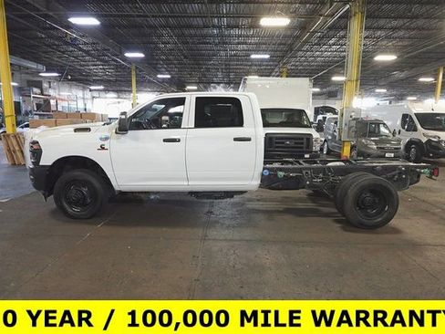 New 2026 RAM 3500 Tradesman image 2