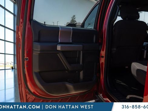 Used 2017 Ford F150 XLT w/ Equipment Group 302A Luxury AWD/4WD image 16