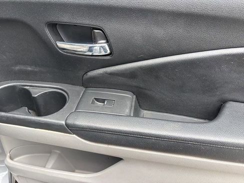 Used 2016 Honda Pilot Touring image 36