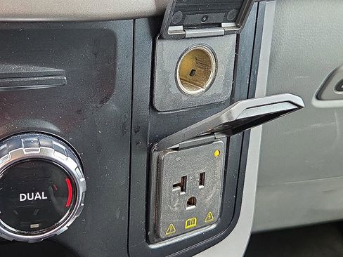 Used 2024 Ford F150 XLT w/ Mobile Office Package image 20