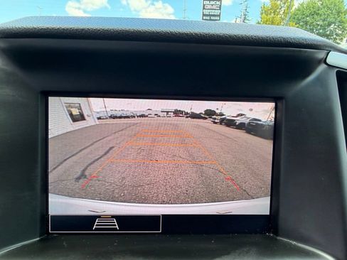 Certified 2024 GMC Terrain SLE w/ Driver Convenience Package FWD image 27