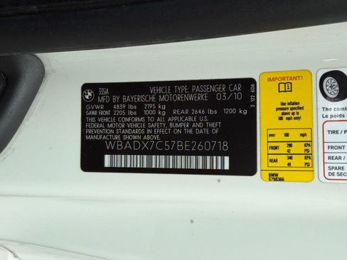 Used 2011 BMW 335i Convertible RWD image 18